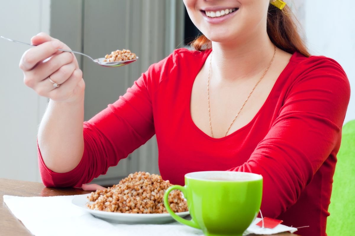 High-protein natural foods including horse gram, fruits, and vegetables prepared for a healthy meal.